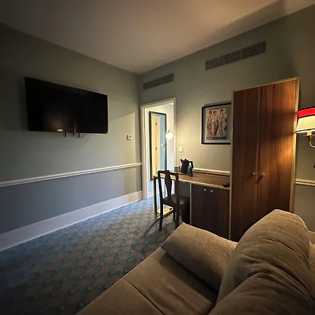 Grande Paris By מלון 4*