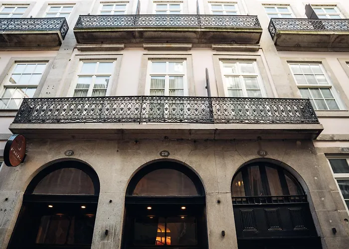 Hotel Grande Paris By 4*