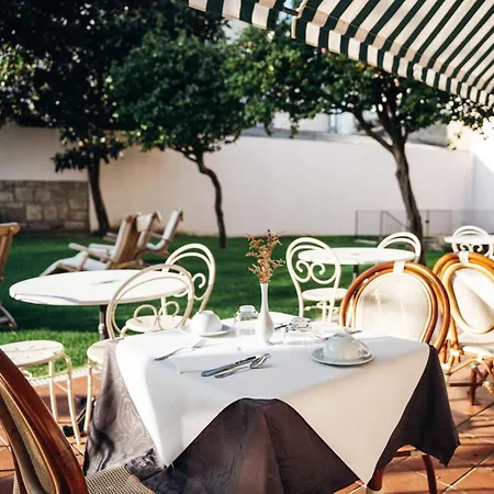 Grande Paris By Szálloda